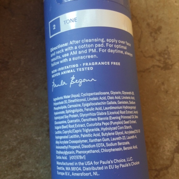 Paula’s Choice Resist toner, daily smoothing treatment, moisturizer spf 50 - Picture 4 of 11